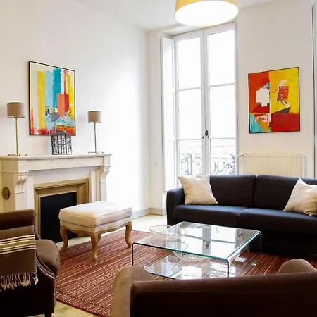 Condillac - Localisation Exceptionnelle 2 Avec Ascenseur Et Parking Bordeaux